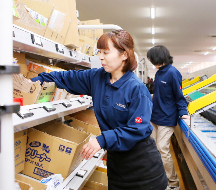 家庭日用品の商品仕分けスタッフ/パート【福井物流センター】