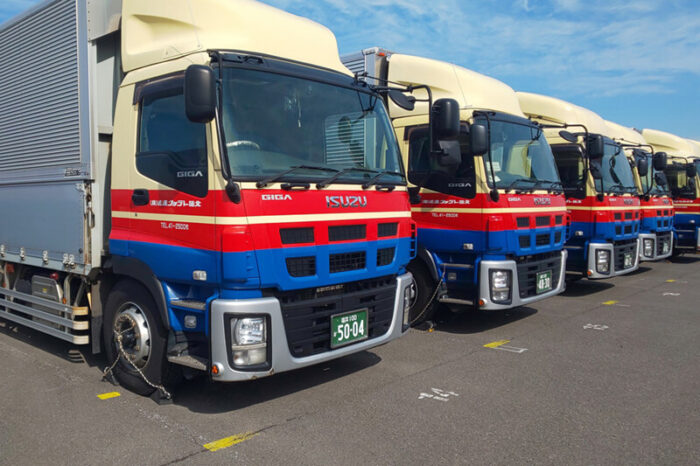 安定の仕事量大型トラックドライバー(運転手)　/県内外の輸送【広域営業部】